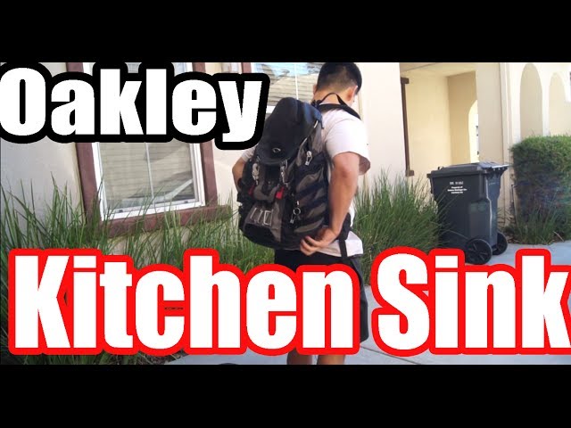 Oakley Back Pack Kitchen Sink Product