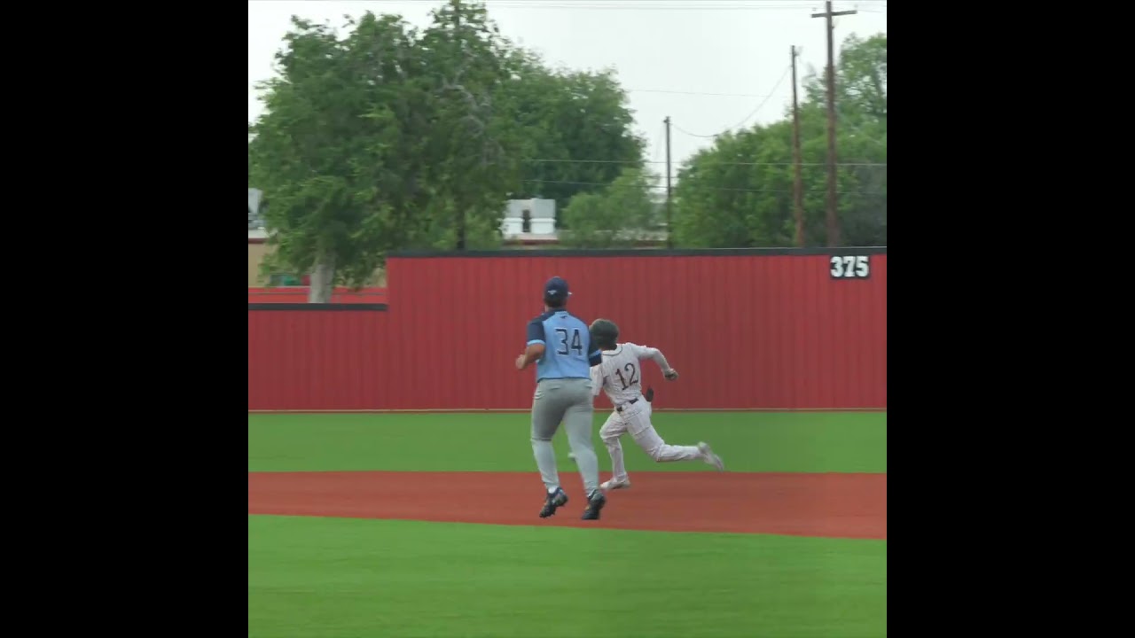 from home plate to 3rd base in under 11 seconds ⚾️ 