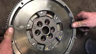 Volanta LUK defect de fabrica