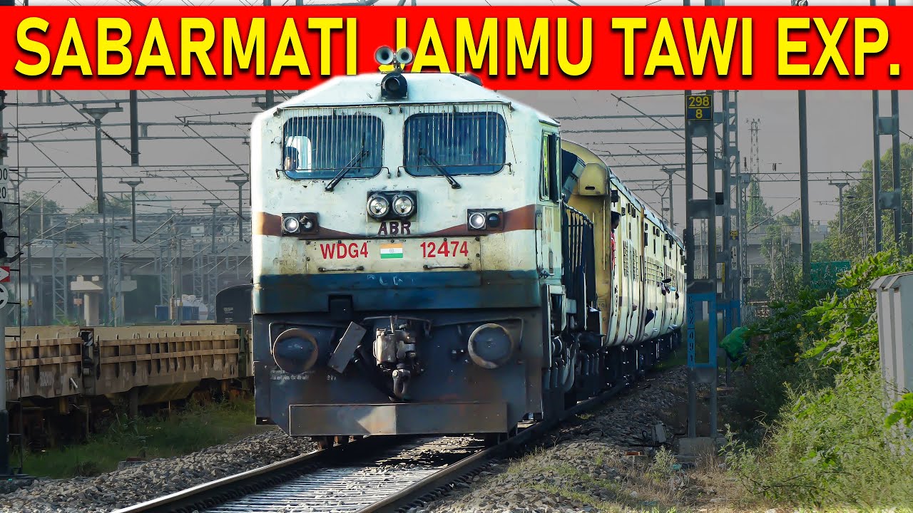WDG 4 hauled SABARMATI JAMMU TAWI EXPRESS snakes out of BATHINDA | Indian Railways