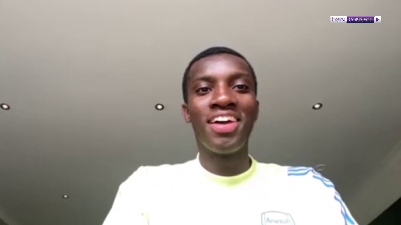 Eddie Nketiah Phone Celebration