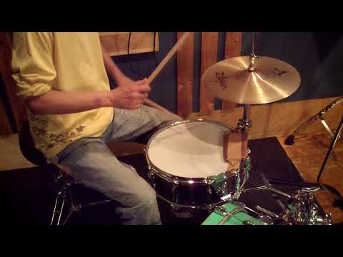 Nate Smith 's Easy Funk Groove ( Takuya Kuroda - Mala ) - Drum Lesson #350