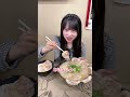 ラーメンのチャーシューをご飯にのせてチャーシュー丼にする嫁🍜🍚🐷