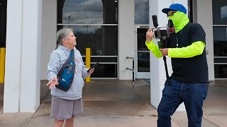 CONSTITUTION MAN & LIBERTY PATROL MEDIA SHAKE UP THE HOLLYWOOD POST OFFICE 🇺🇸📬