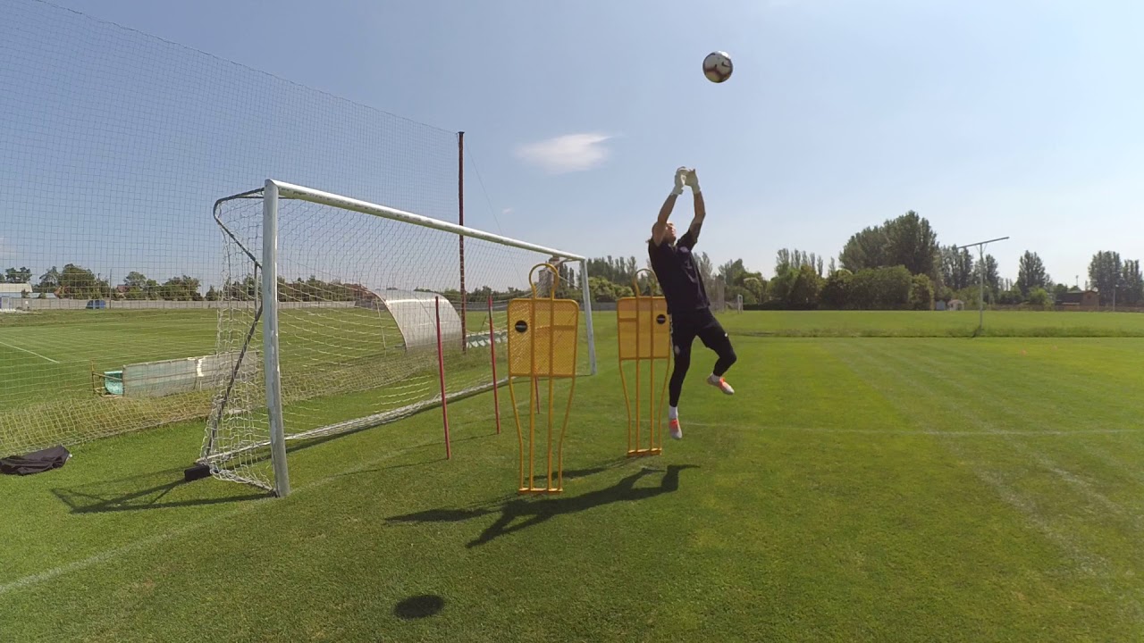 Goalkeeper training (part 12)
