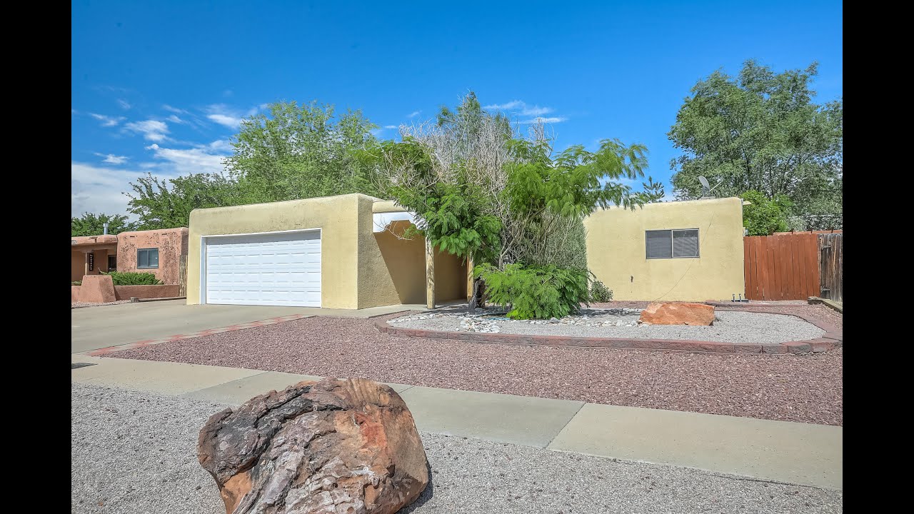 Homes for sale - 5404 Valle Vista Drive NW, Albuquerque, NM 87114