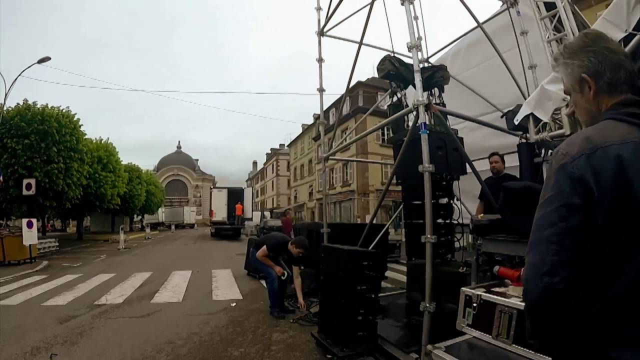 Installation de la scene republique du FIMU de Belfort
