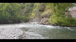 Lindstoun - Broken River