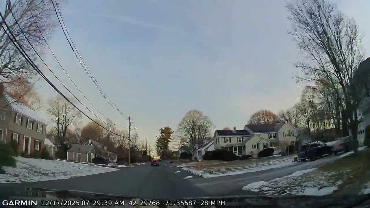 Masshole blows stop sign, demonstrates middle of road make up stop