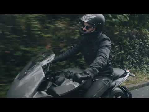 Zero Motorcycles at Wheels &amp; Waves