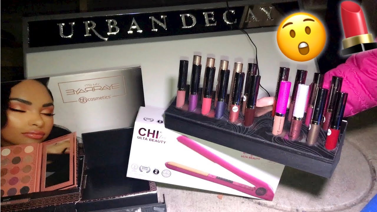 SUPER COLOSSAL! ULTA DUMPSTER DIVING HAUL! FULL STORE DISPLAYS!!