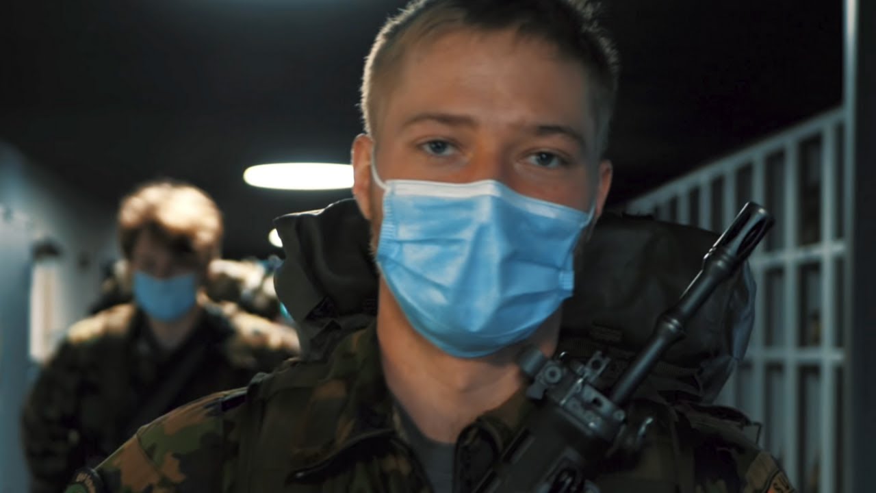 FUNKAUFKLÄRER | SCHWEIZER ARMEE