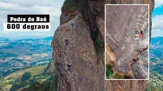 Vencendo os 600 degraus da Pedra do Baú em São Bento do Sapucaí!