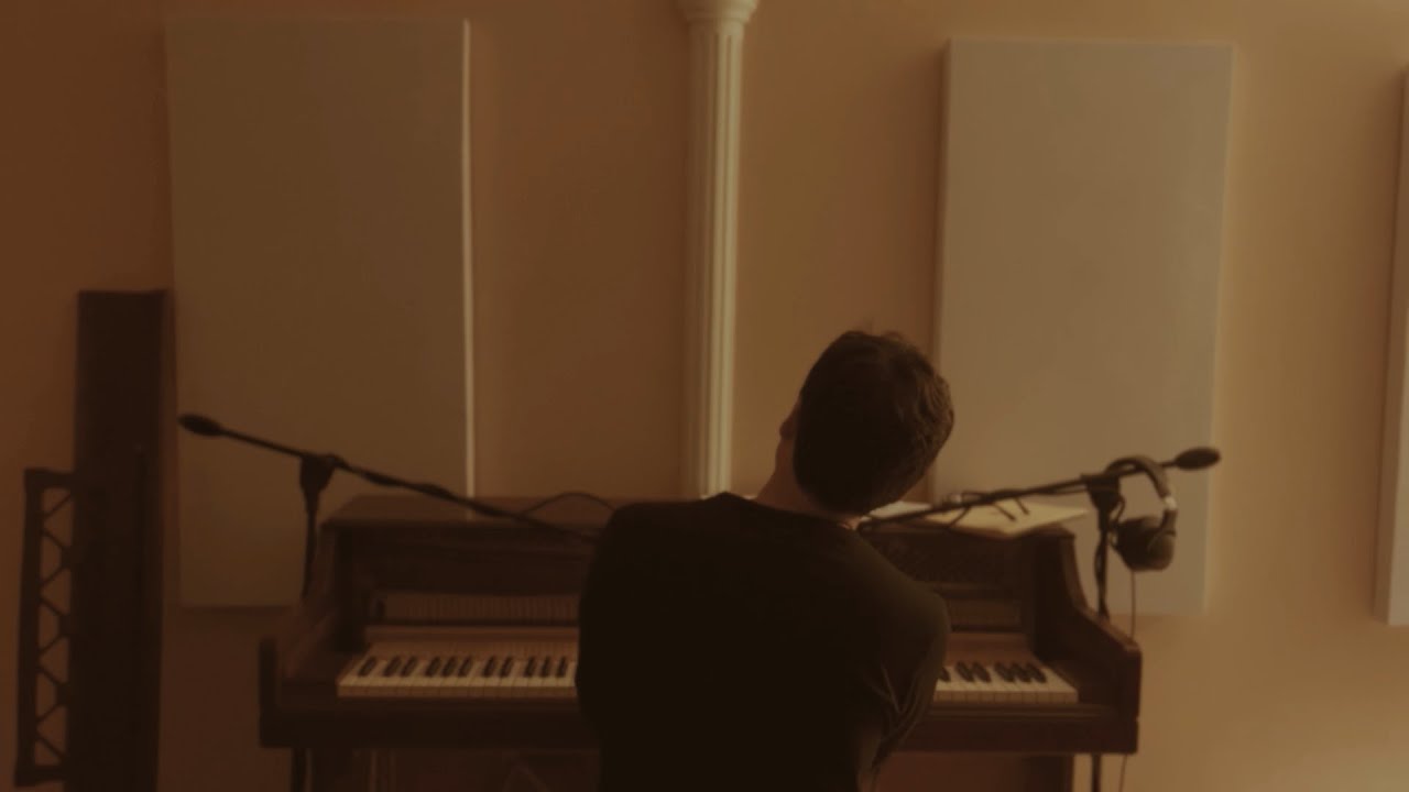 Alejandro Karo - hom 1 (Official Video)