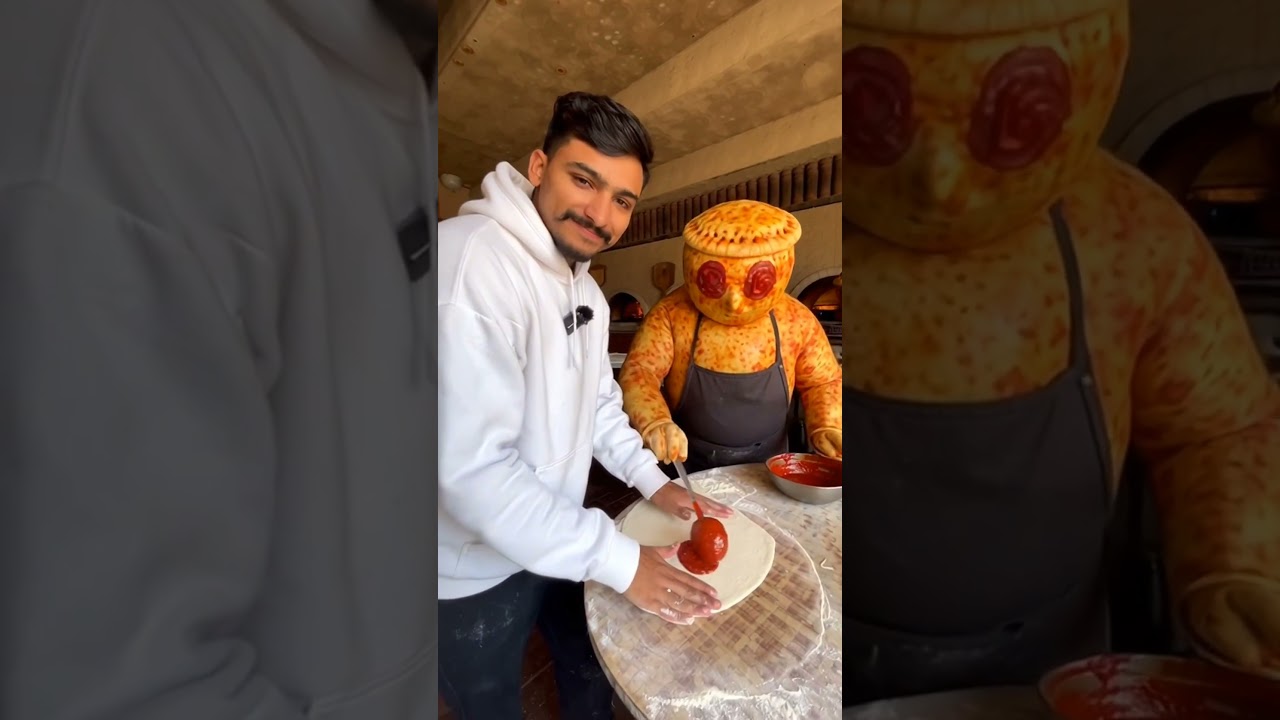 walking inside Pizza world #youtubeshorts #sora #soravideo #viralvideo  #unitedstates  #america #usa