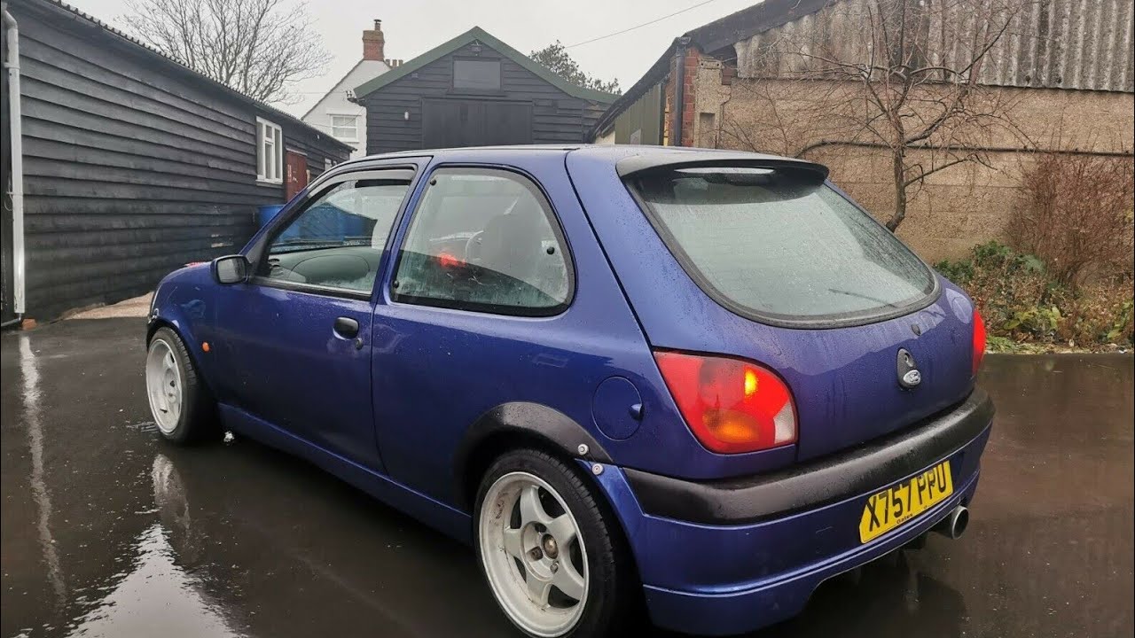 Car spoiler install (DIY) Fiesta MK4 YouTube