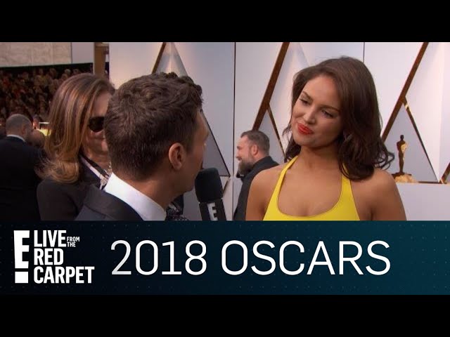 Eiza Gonzalez on Steve Carell: "He Wants Everyone Else to Shine" | E! Red Carpet & Award Shows