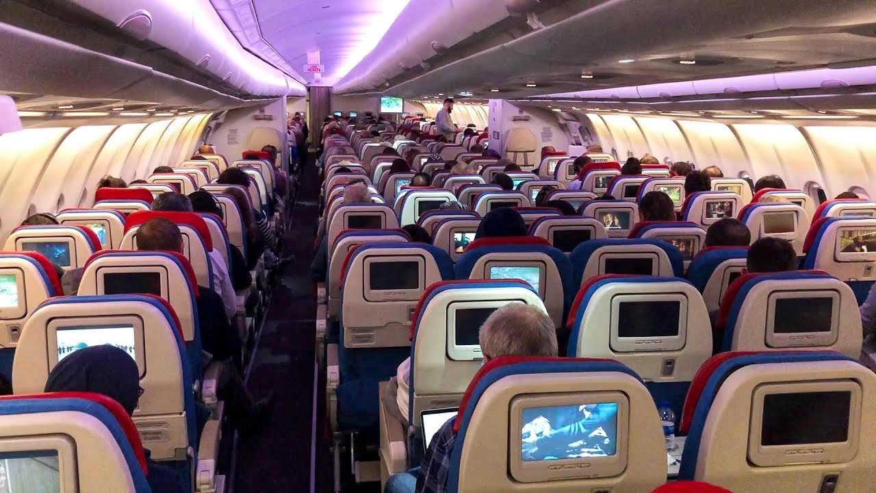 Turkish Airlines Airbus A330 300 Economy Class Istanbul To Amsterdam