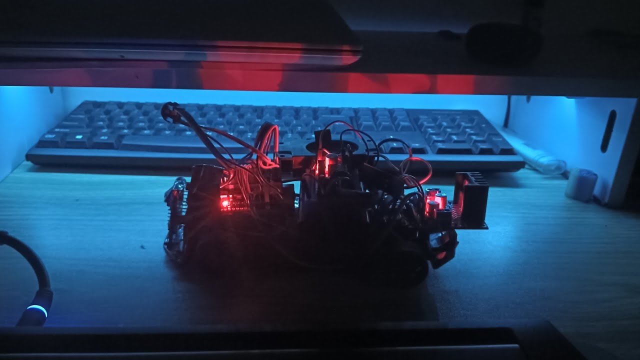 [Arduino Project] Web-based remote controll car - Điều khiển xe từ xa qua internet | Demo