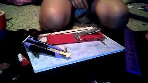 Easy different way to make a duct tape wallet part 2