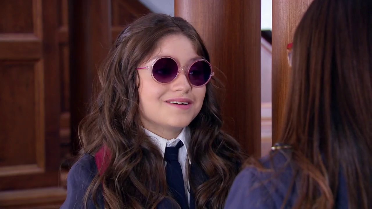 Soy Luna - Luna wird von Felicity-Fans umgeben / Luna erzählt von ihrem Traum (Folge 65)