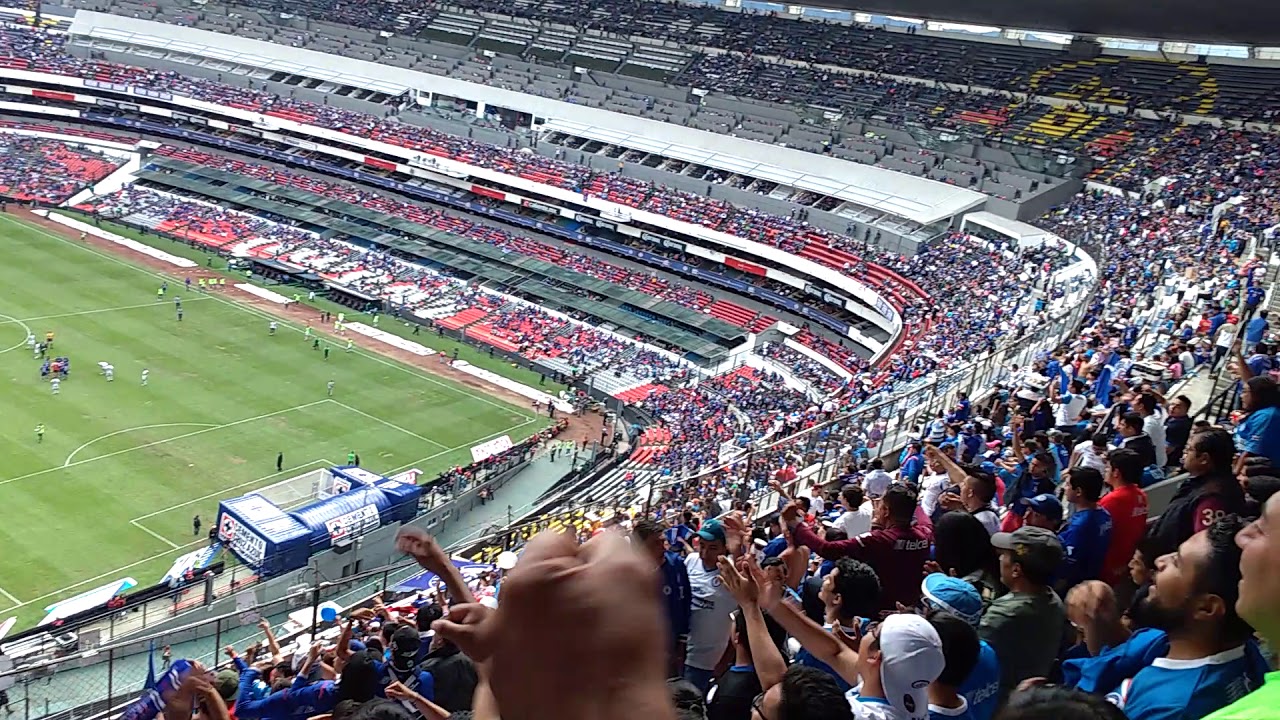 Cruz Azul vs León (la afición responde) - YouTube