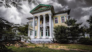 EXPLORING A 200 Year Old ABANDONED Mansion