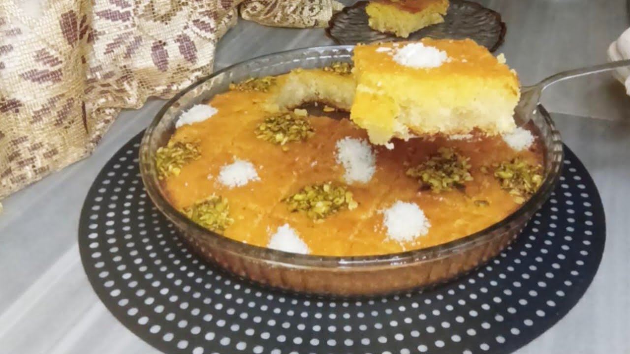 تحضير البسبوسة اللذيذة بدون بيض وبدون لبن زبادي - بسبوسة بجوز الهند - وصفة اقتصادية وسهلة!"