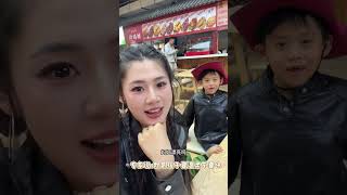 Disclaimer: This video is unedited, full of genuine emotion~ #Parent-child interaction #Taking care