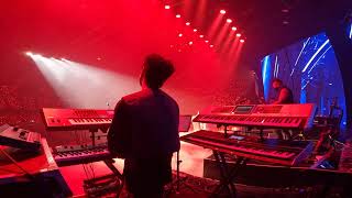 iKON-이별길(GOODBYE ROAD) iKON Japan Tour Live in Osaka, Japan