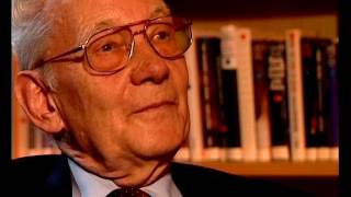 Manfred Eigen - Extending Darwinian theory to molecules (61/113)