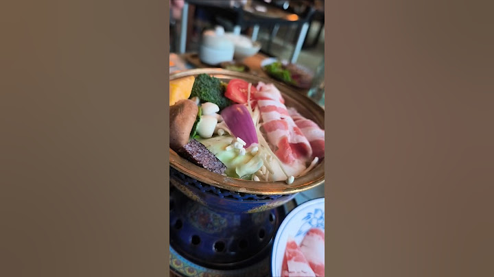 Makan di Restaurant Cina