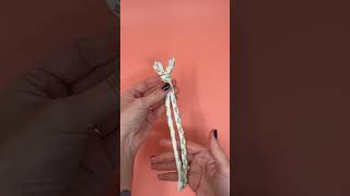 Scrap Yarn DIY Bunny - Version 1