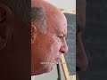 Dopo 23 anni di precariato viene assunto, ma va in pensione il giorno stesso
