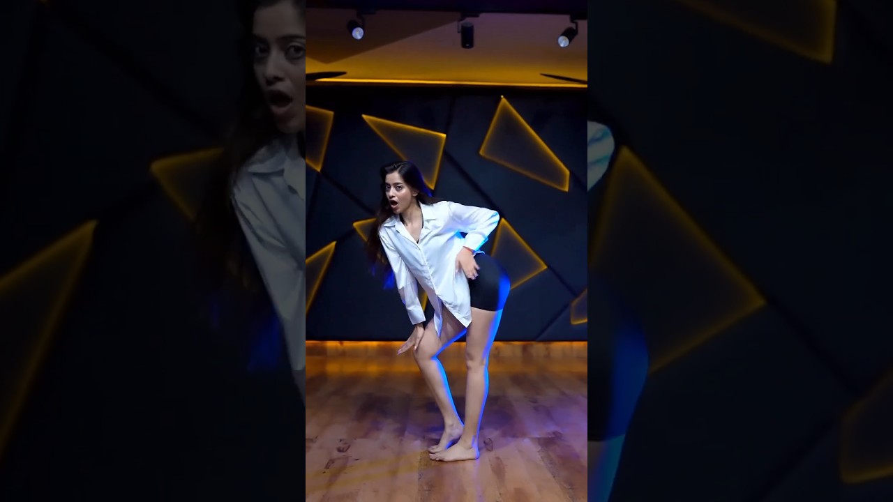 girl dance status ♥️ dance dancevideo viral youtubeshort shorts 