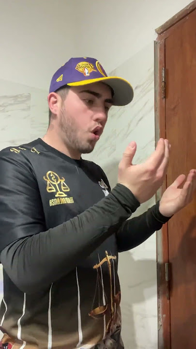 Cuando no podes abrir la puerta jajajaaj #viralvideos #humor #shortvideoviral