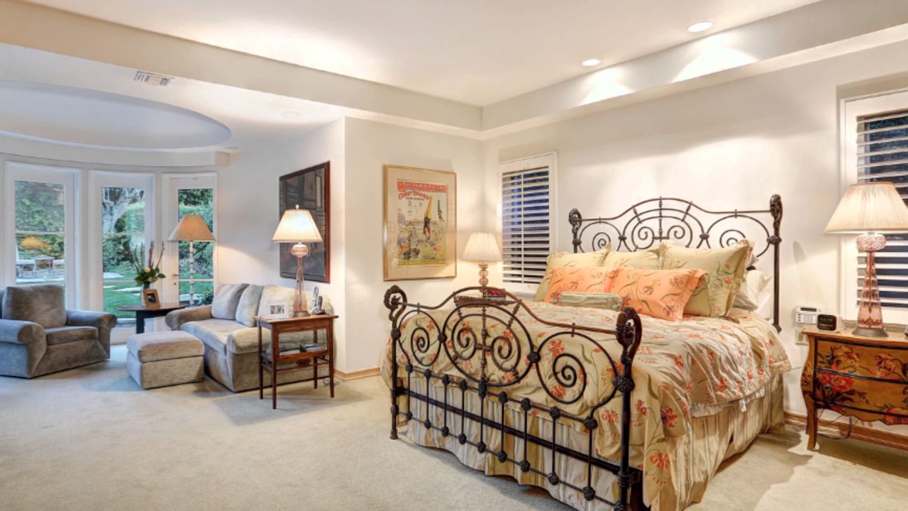 220 Loring Avenue, Los Angeles YouTube