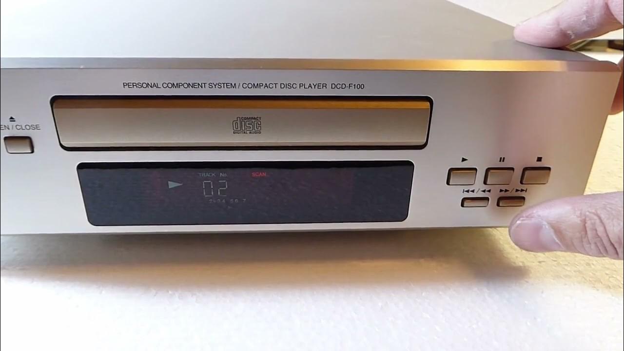 Denon DCD-F100 - CD-Player Test - YouTube