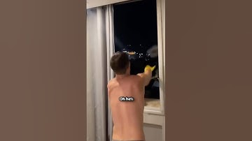 The Tupper Roach Incident 😫 #shorts #shortsfeed #youtubeshorts #jet2 #jet2holidays #comedy #funny