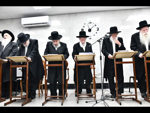 בעקבות המלחמה התאספו תשב"ר למעמד תפילה היסטורי עם גדולי הדור בראשם רשכבה"ג מרן הגר"ד לנדו שליט"א