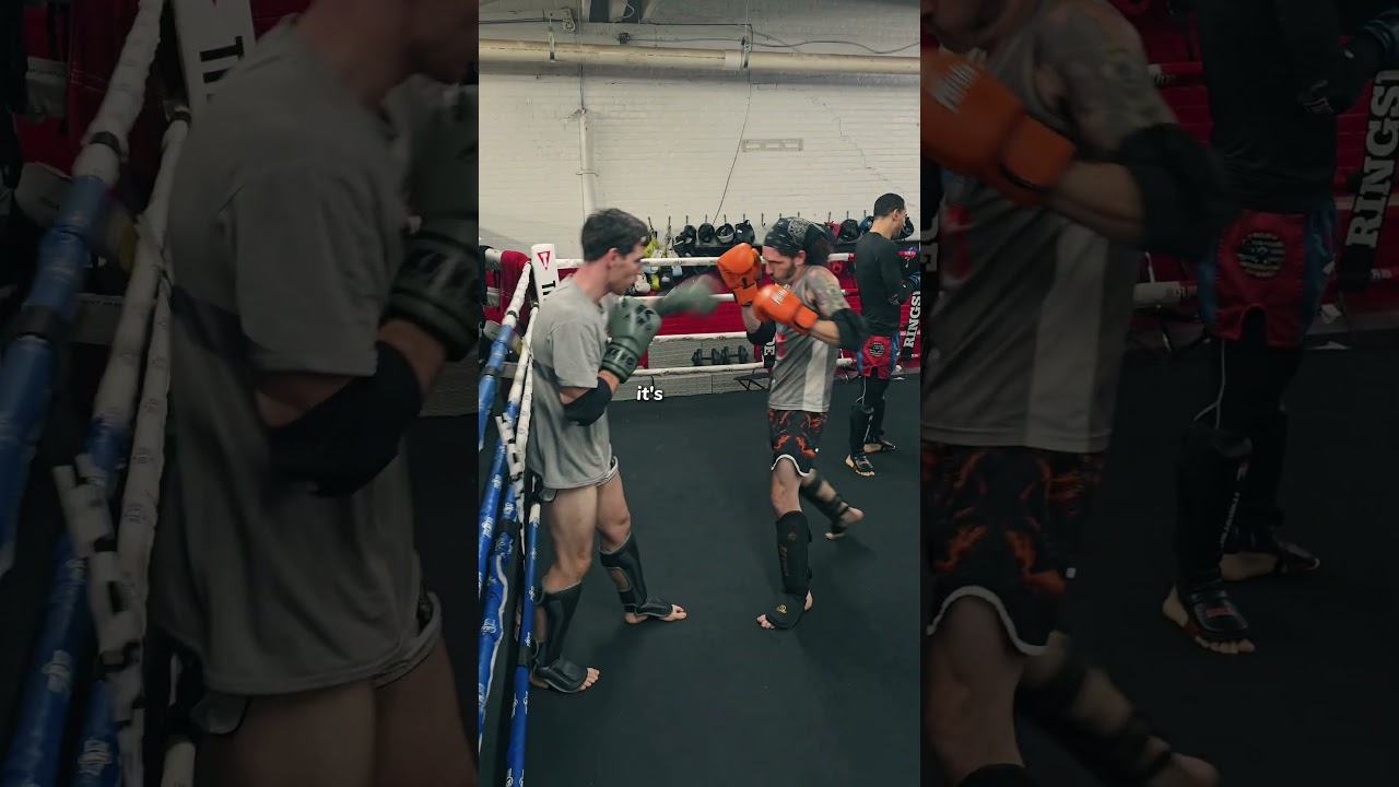This is what the road to a Muay Thai title really costs #MuayThai #Fighter