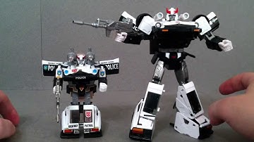 Prowl - MP-17 Transformers Masterpiece vs G1 Prowl Review