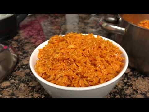 Come rendere Guamanian Riso Rosso - ricetta del riso achote dall'isola