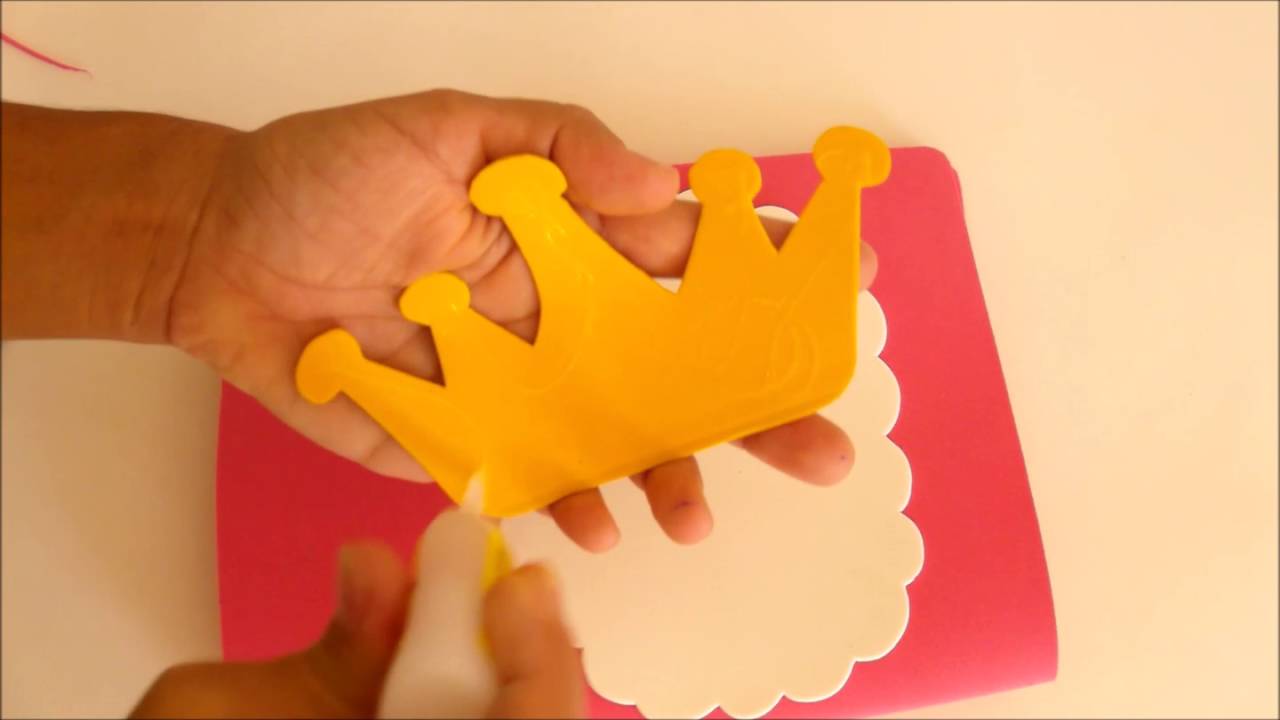 APRENDA COMO FAZER UMA CAPA PARA CARTÃO DE VACINA EM E.V.A