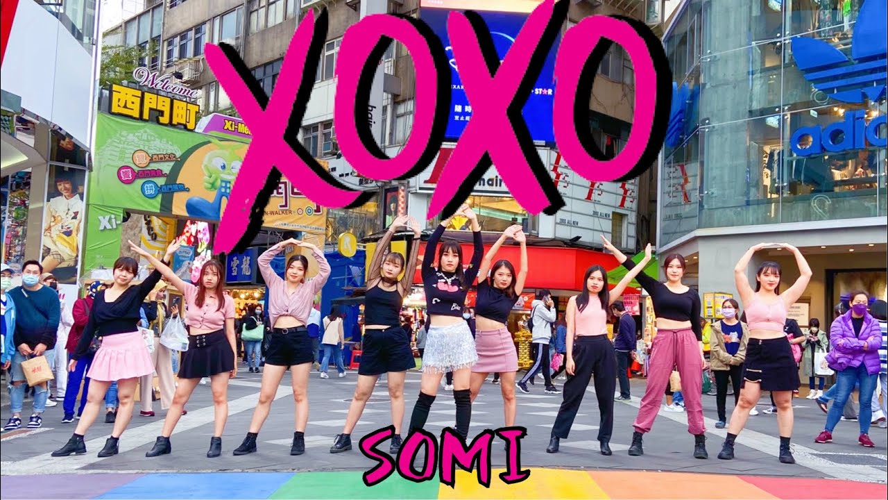 [KPOP IN PUBLIC] JEON SOMI (전소미) - 'XOXO' Dance Cover by Biaz from TAIWAN