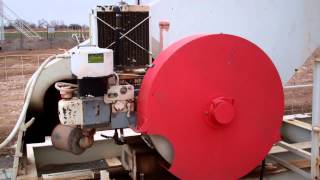 Arrow C-106 engine on a 320 LS Pumpjack