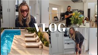 VLOG | My Boyfriend Moves in | Decluttering | New skincare