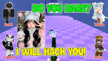 TEXT To Speech Emoji Groupchat Conversations | I Got Dumped By Him For No Robux