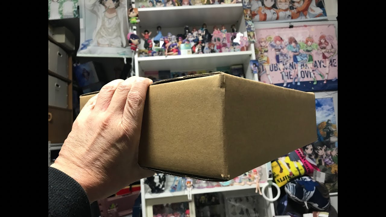少しだけアニメグッズの開封式！
