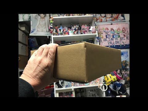 少しだけアニメグッズの開封式！